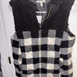 Old Navy Black and White Checkered Vest